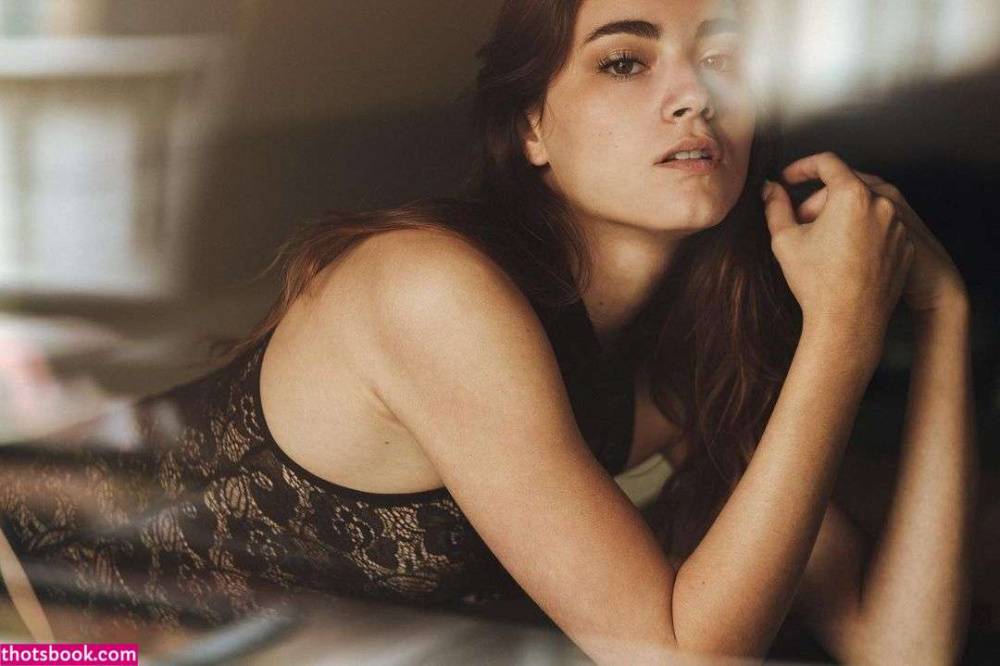Melanie Mrqs Photos #2 - #5
