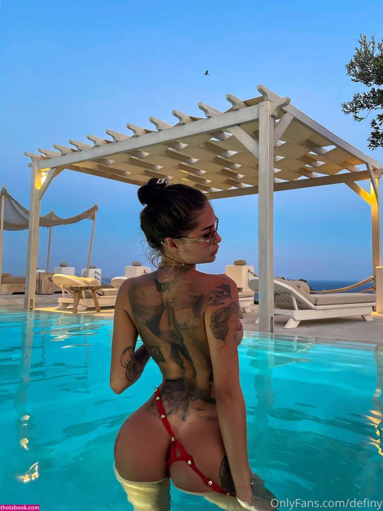 Elizabeth Definhy OnlyFans Photos #15 - #11