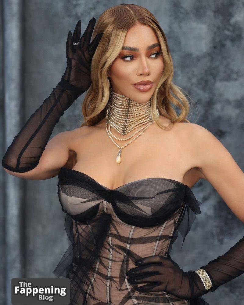 Munroe Bergdorf Nude & Sexy Collection (31 Photos) | Photo: 802756