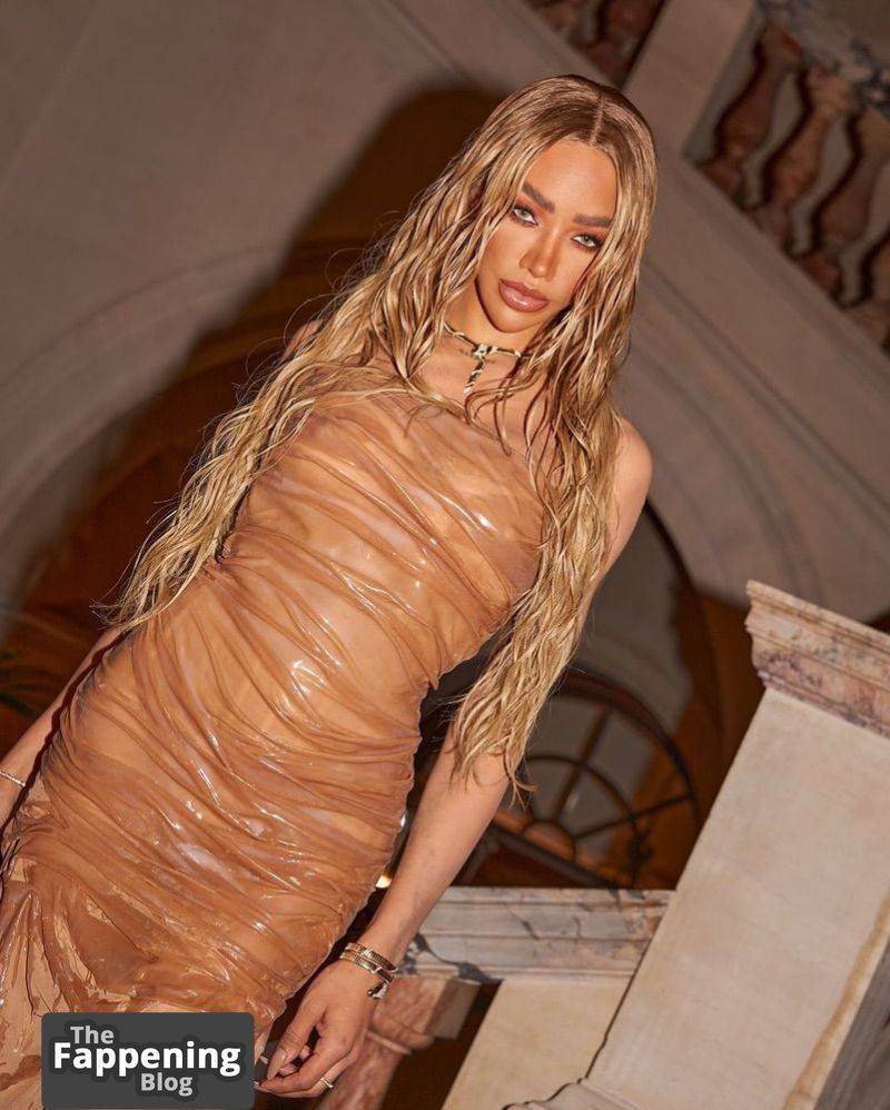 Munroe Bergdorf Nude & Sexy Collection (31 Photos) | Photo: 802747
