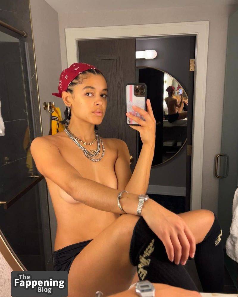 Jordan Alexander Nude & Sexy Collection (50 Photos) | Photo: 802812