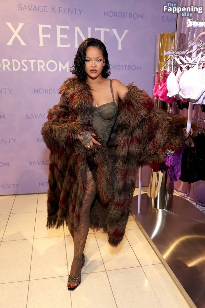 Rihanna Looks Sexy at the Savage x Fenty Launch (10 Photos) - #1