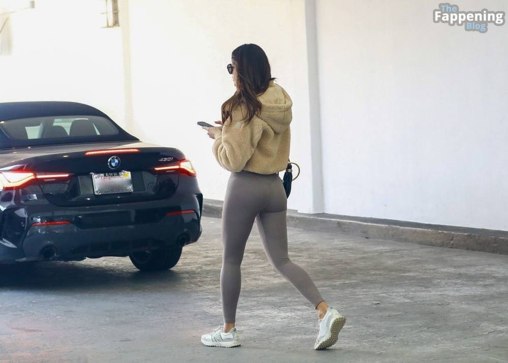 Eiza González Turns Heads in Chic Leggings After Beverly Hills Lunch (16 Photos) - #2