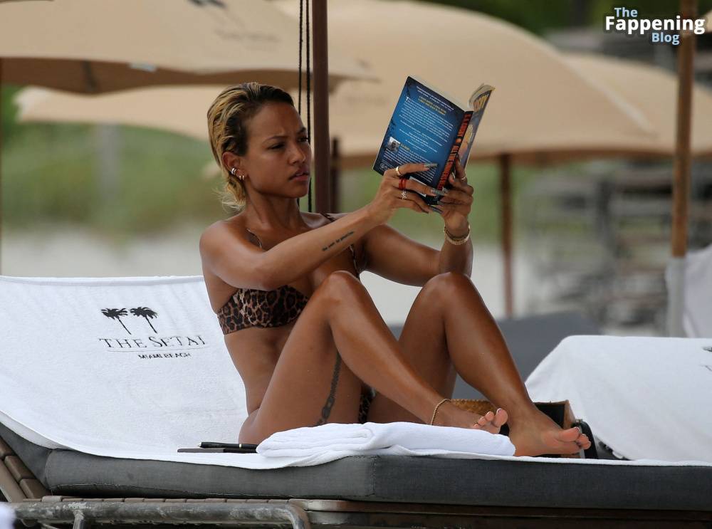 Karrueche Tran Shows Off Her Sexy Bikini Body on the Beach in Miami (87 Photos) - #22