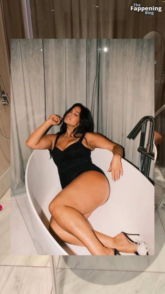 Ashley Graham Sexy (30 Pics + Video) - #25