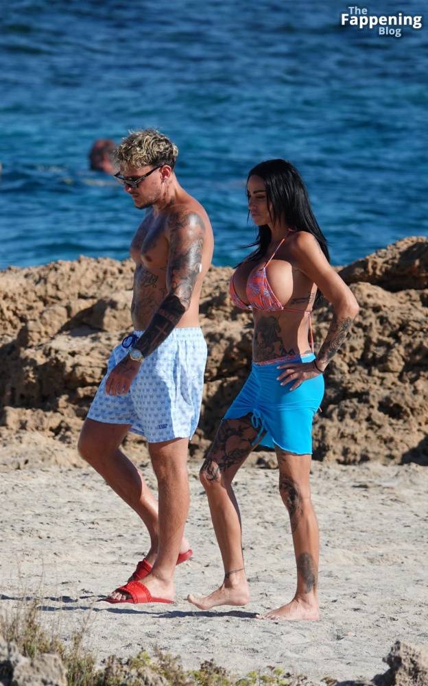 Katie Price Packs on the PDA During a Romantic Walk with JJ Slater Out in Cyprus (61 Photos) - #8