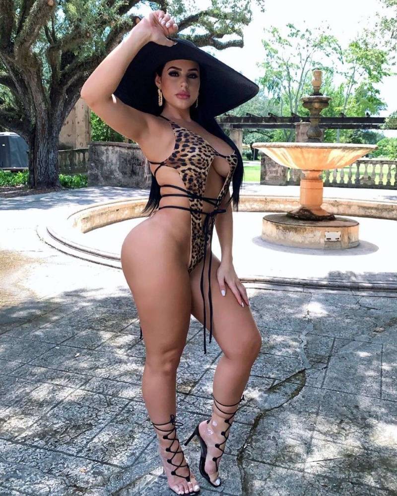 Stephanie Acevedo nude - #12