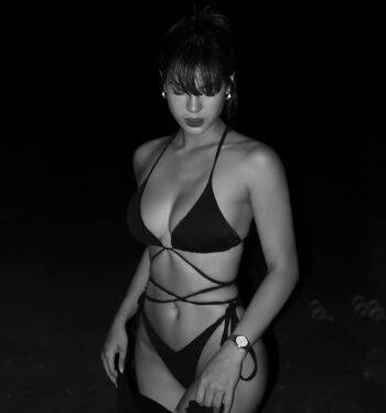 Criselda Alvarez / criseldalvarez Nude - #24