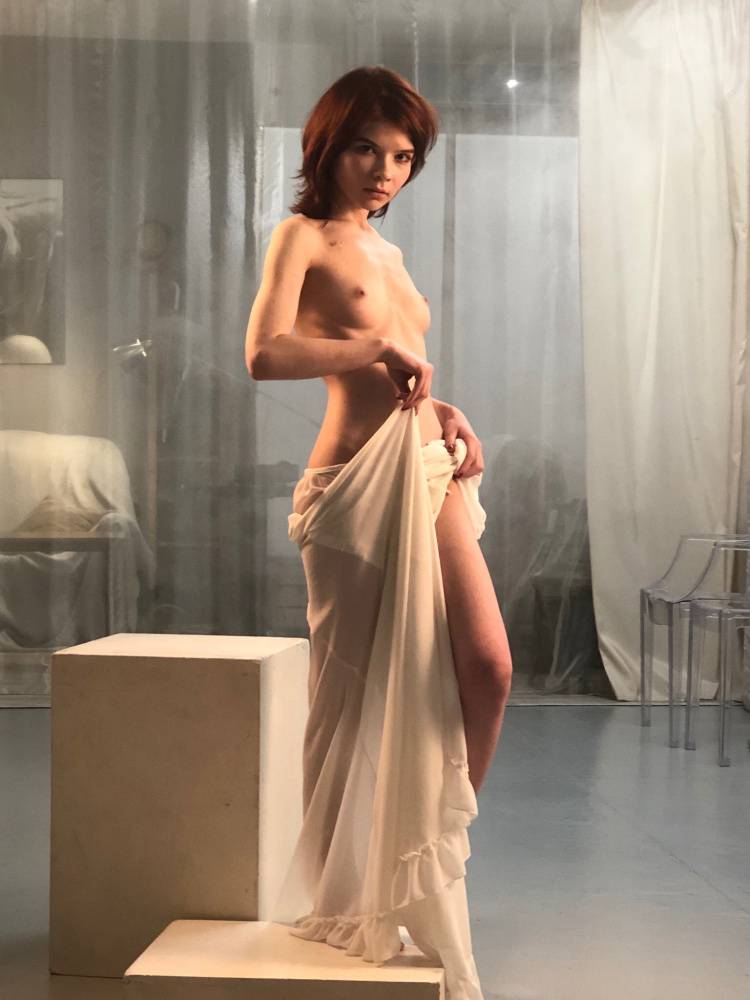 Anastasia Rents Nude - #30