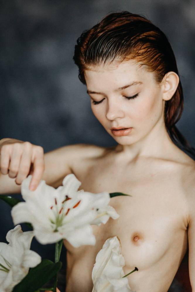 Anastasia Rents Nude - #11