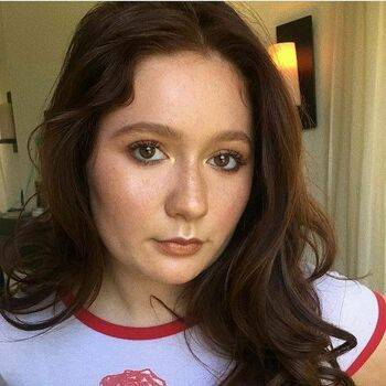 Emma Kenney / emmakenney Nude - #17