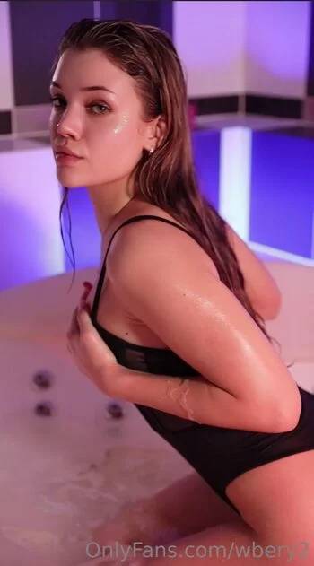 Badte4cherxo / W.bery / w.bery2 / wbery / wbery2 Nude - #12