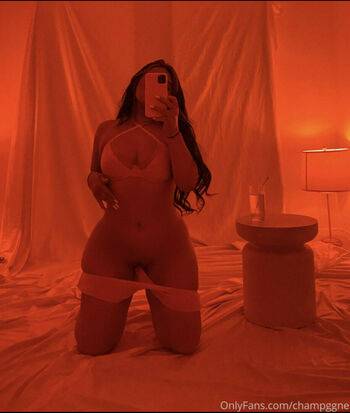 Champagne / Champggne / champagnepapi Nude - #1