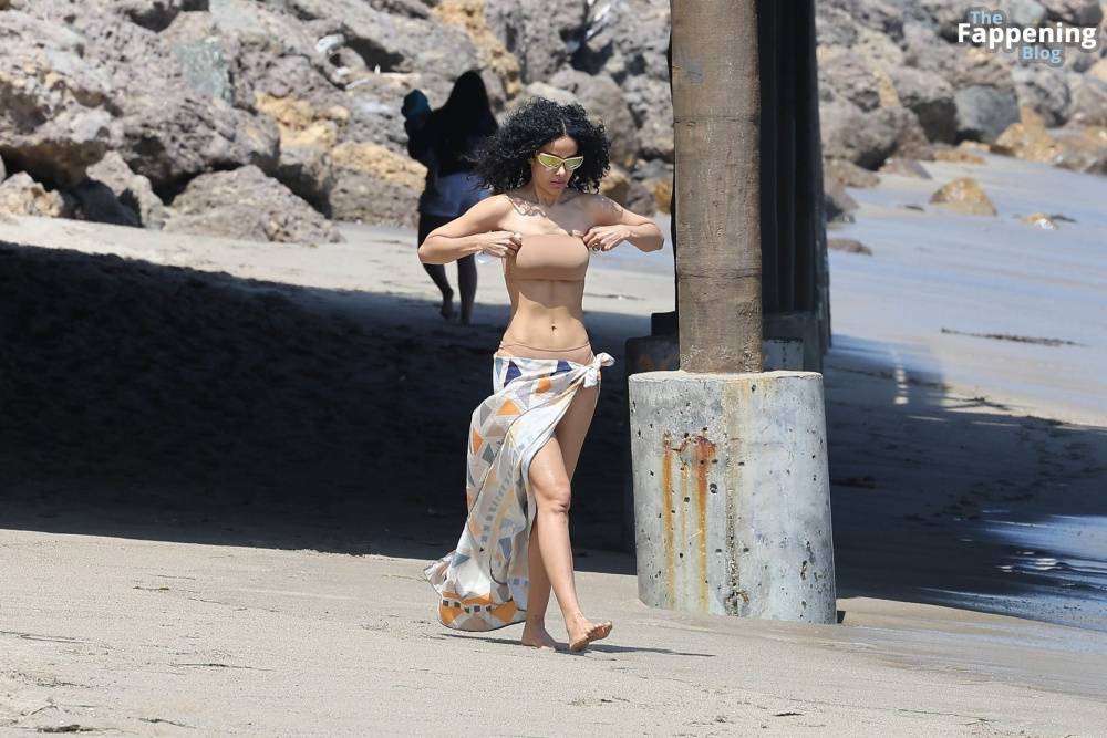 Massiel Taveras Stuns in a Bikini on the Beach in Malibu (48 Photos) - #23