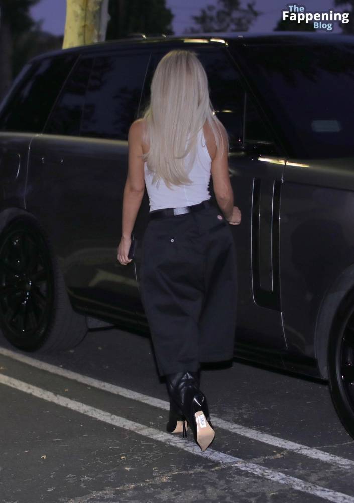 Kim Kardashian Wears Fashionable Pants and Chic Look as She Attends Late Meeting in LA (21 Photos) - #3