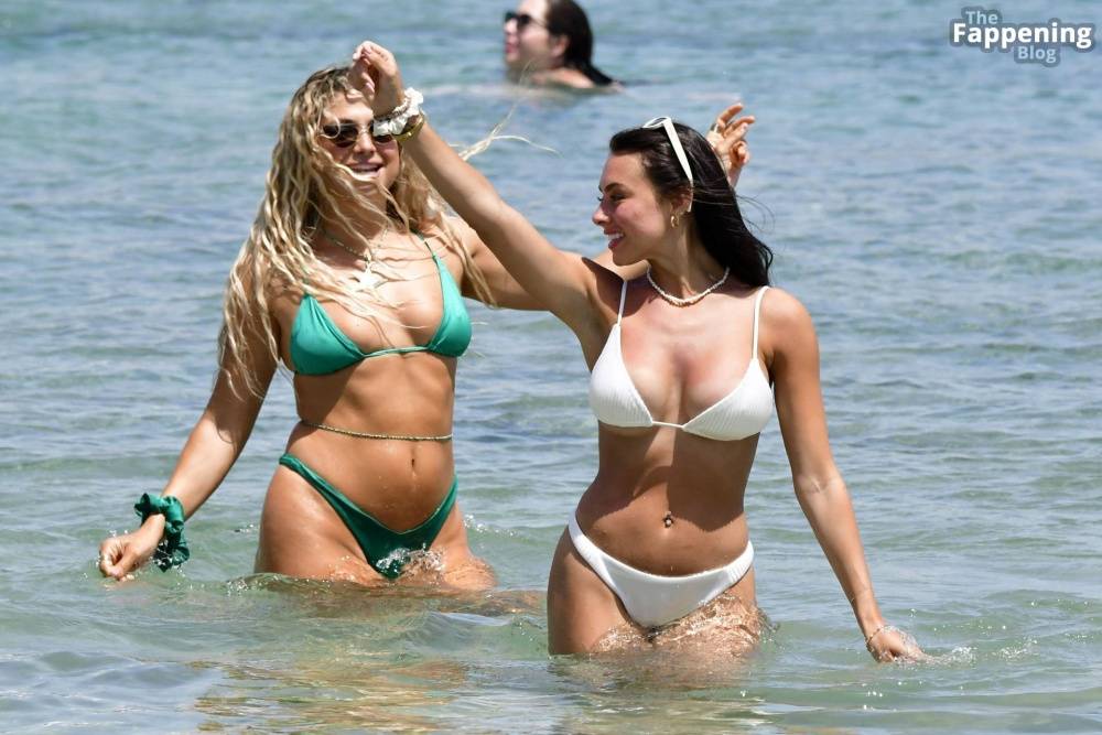Antigoni Buxton & Paige Thorne Show Off Their Sexy Bikini Bodies (34 Photos) - #12