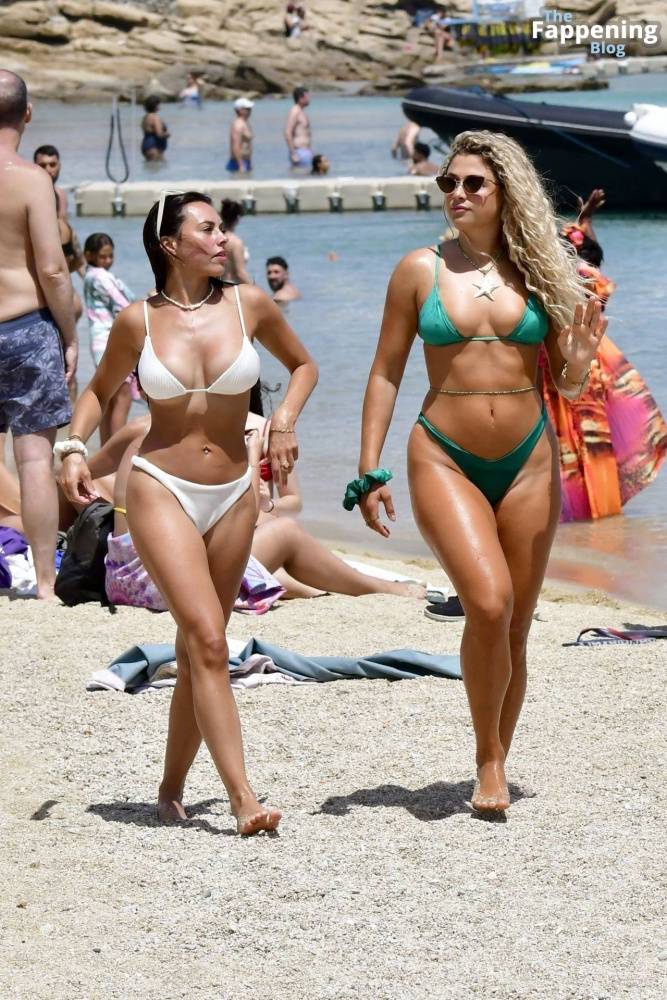 Antigoni Buxton & Paige Thorne Show Off Their Sexy Bikini Bodies (34 Photos) - #27