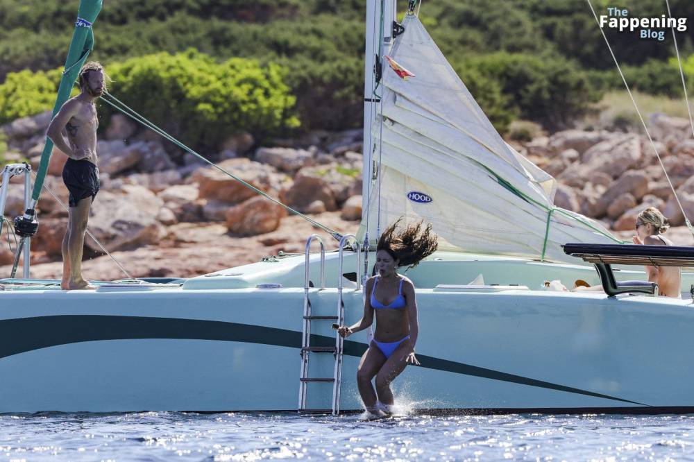 Eiza Gonzalez Looks Sexy in a Blue Bikini as She Enjoys a Day with Friends in Ibiza (18 Photos) - #16