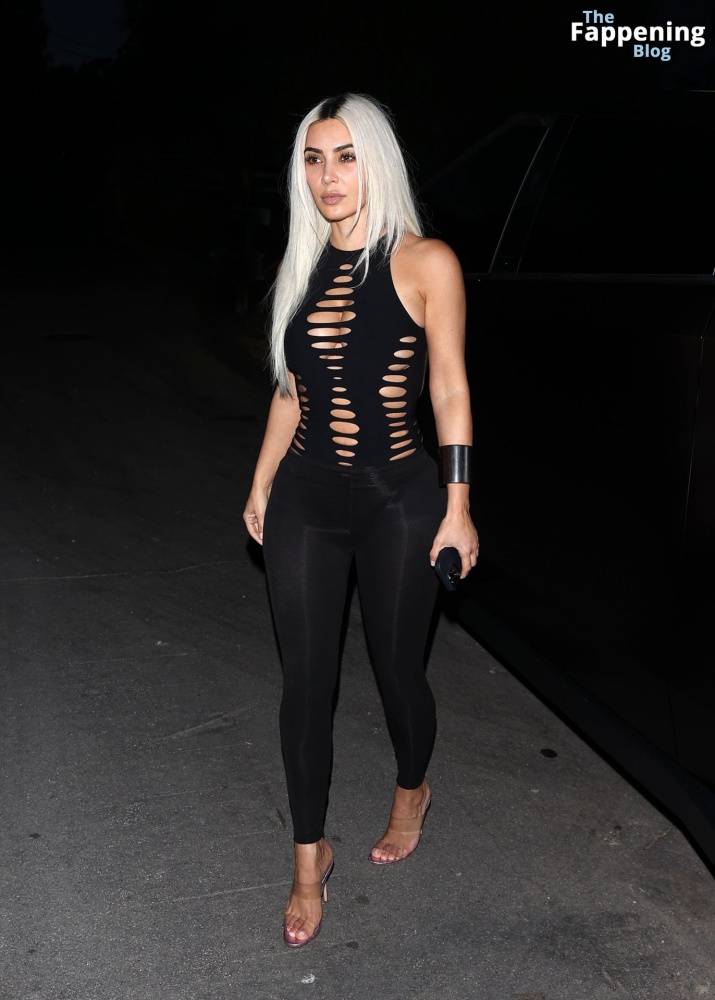 Kim Kardashian Looks Stunning in Black in Beverly Hills (14 Photos) - #8
