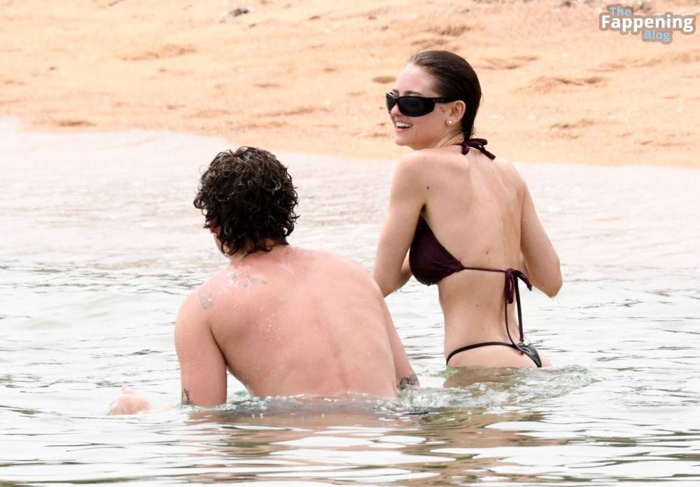 Leni Klum Packs on the PDA with Her Boyfriend in Sardinia (105 Photos) - #20