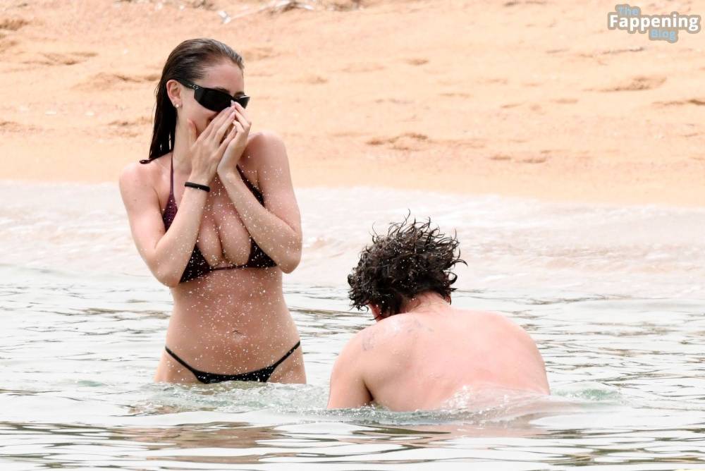 Leni Klum Packs on the PDA with Her Boyfriend in Sardinia (105 Photos) - #22