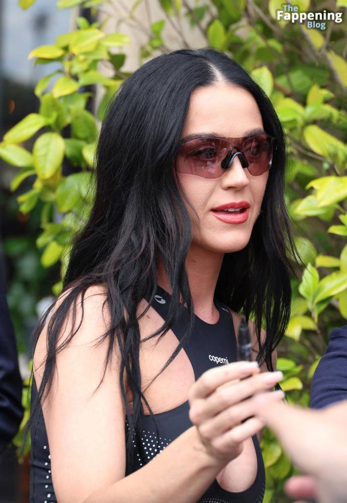 Katy Perry Shows Off Her Sexy Tits in Paris (45 Photos) - #9