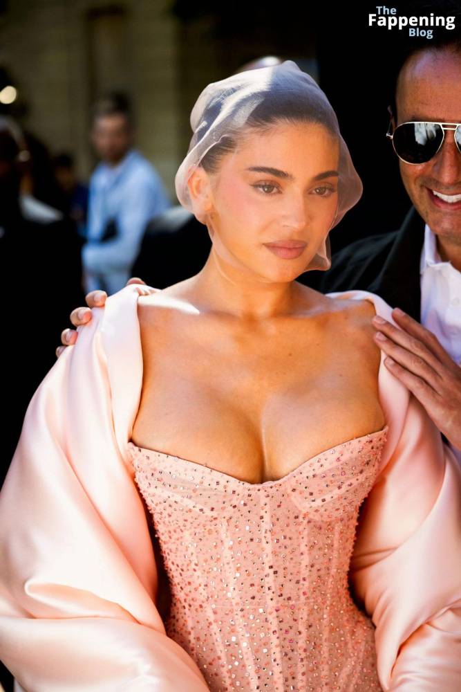 Kylie Jenner Displays Her Sexy Boobs at the Schiaparelli Fashion Show in Paris (25 Photos) - #15