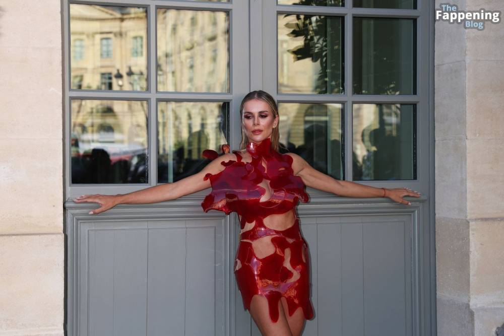Águeda López Stuns in a Red Dress in Paris (16 Photos) - #11