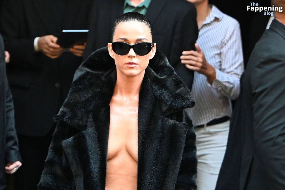 Katy Perry Displays Her Sexy Tits in Paris (78 Photos) - #18