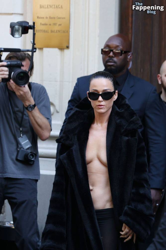 Katy Perry Displays Her Sexy Tits in Paris (78 Photos) - #20