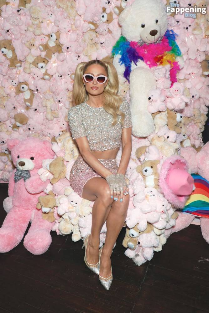 Paris Hilton Stuns at the Alice + Olivia’s Annual Pride Event (84 Photos) - #15
