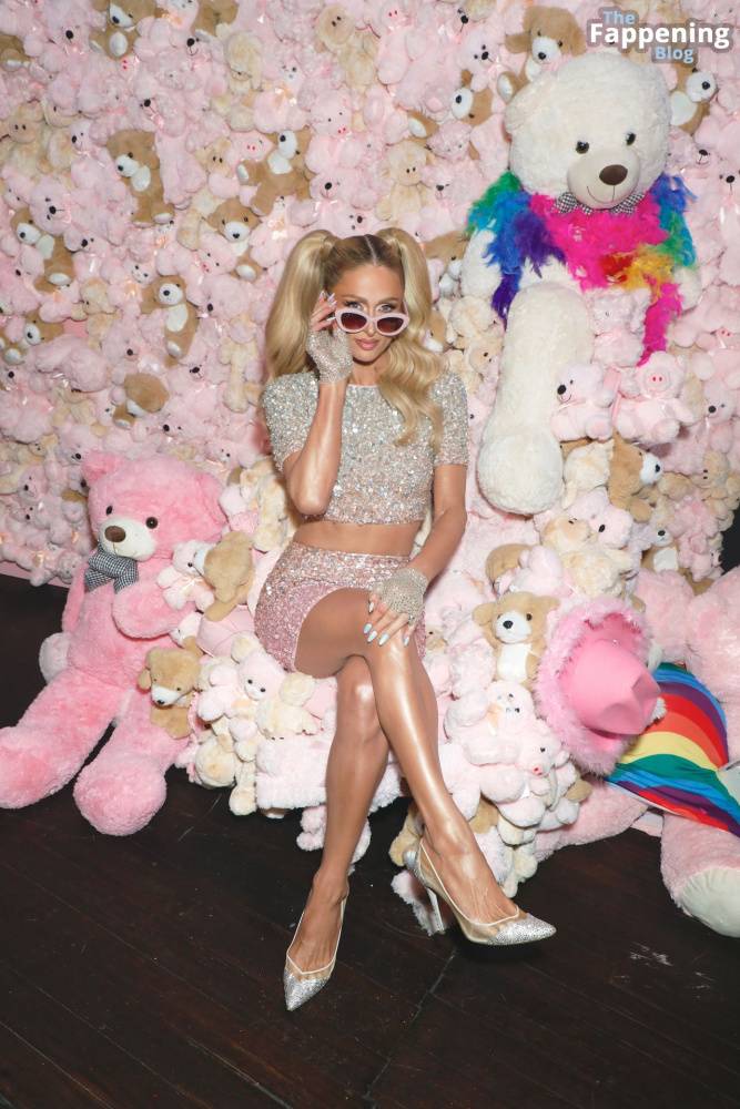 Paris Hilton Stuns at the Alice + Olivia’s Annual Pride Event (84 Photos) - #4
