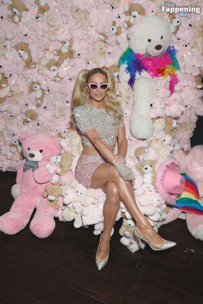 Paris Hilton Stuns at the Alice + Olivia’s Annual Pride Event (84 Photos) - #17