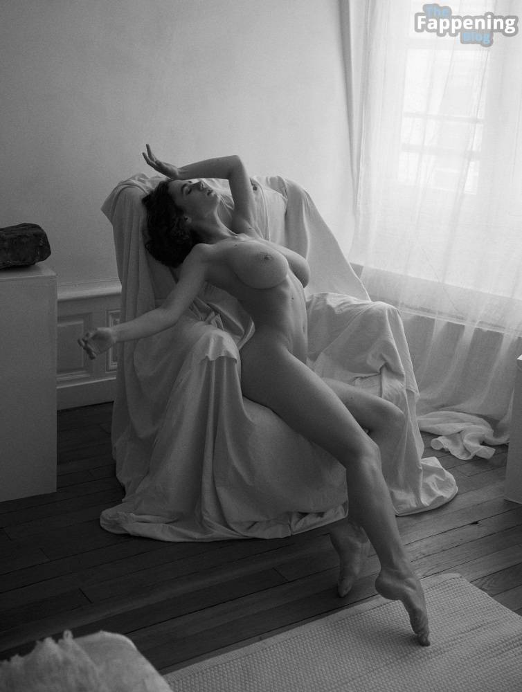 Solomia Maievska Nude & Sexy (24 Photos) - #13