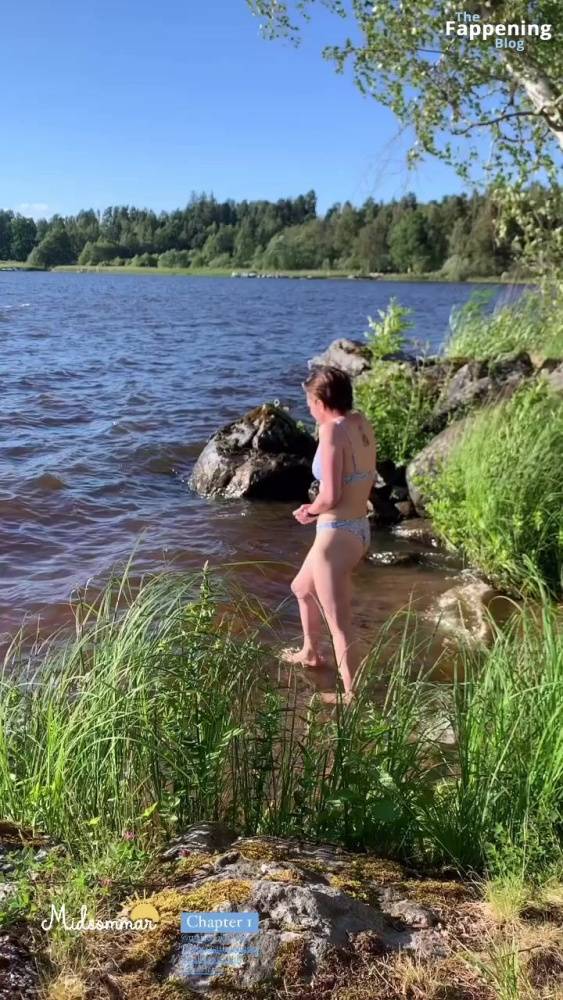 Maisie Williams Nude & Sexy (19 Pics + Video) - #8