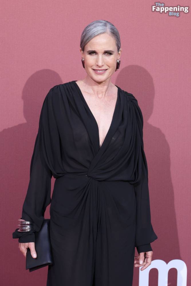 Andie MacDowell Flashes Her Nude Tits at the amfAR Gala in Cannes (67 Photos) - #8