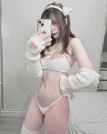 Romllr / rommirodriguez Nude - #15