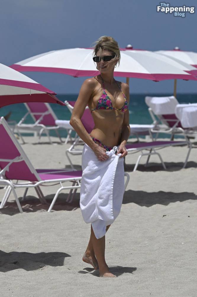 Charlotte McKinney Hits the Beach in a Colorful String Bikini During a Beach Break in Miami (32 Photos) - #25