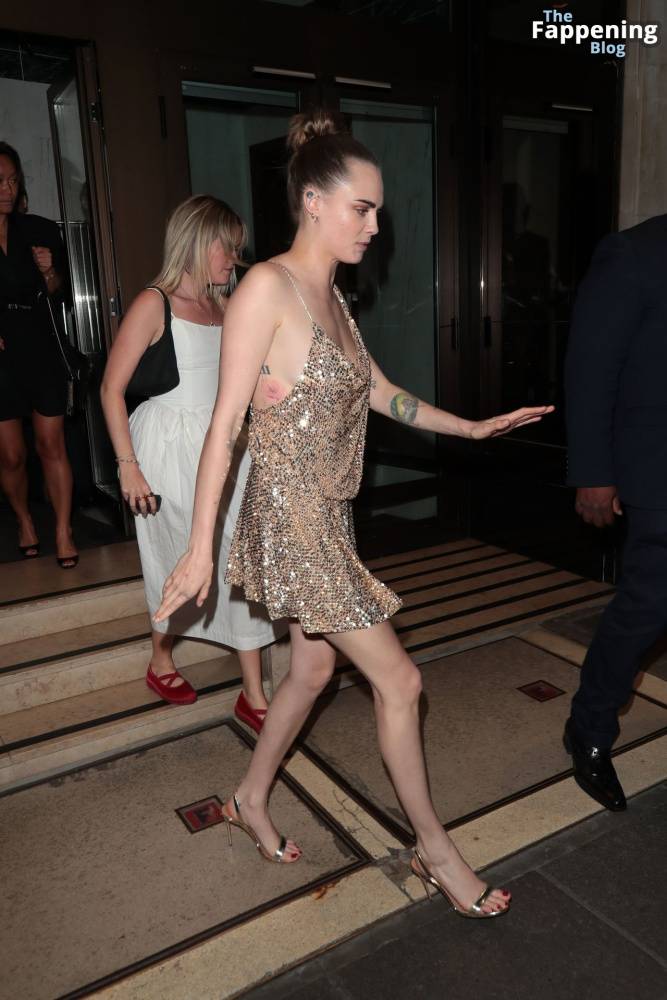 Cara Delevingne Flaunts Her Sexy Legs in London (23 Photos) - #18