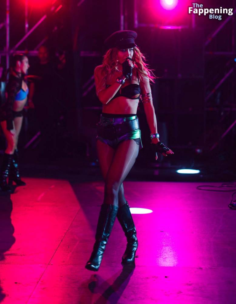 Rita Ora Stuns on Stage at the SAGA Festival in Bucharest (24 Photos + Video) - #19