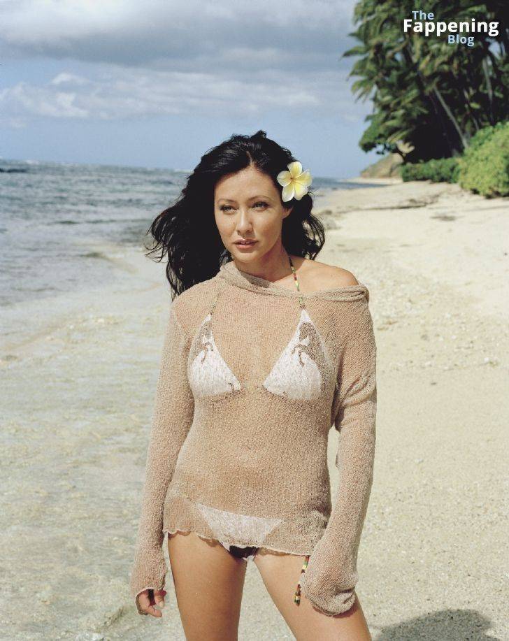 Shannen Doherty Nude & Sexy Collection (45 Photos) - #22