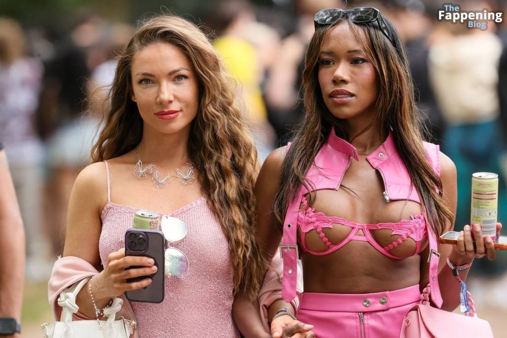 April Banbury & Whitney Hughes Display Their Boobs at Wireless Festival in London (21 Photos) - #13