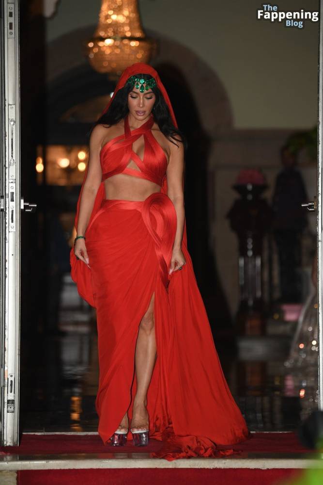 Kim Kardashian Stuns in a Red Dress in Mumbai (33 Photos) - #26