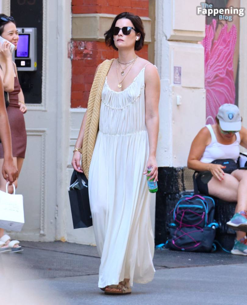 Jaimie Alexander Goes Braless in NYC (16 Photos) - #4