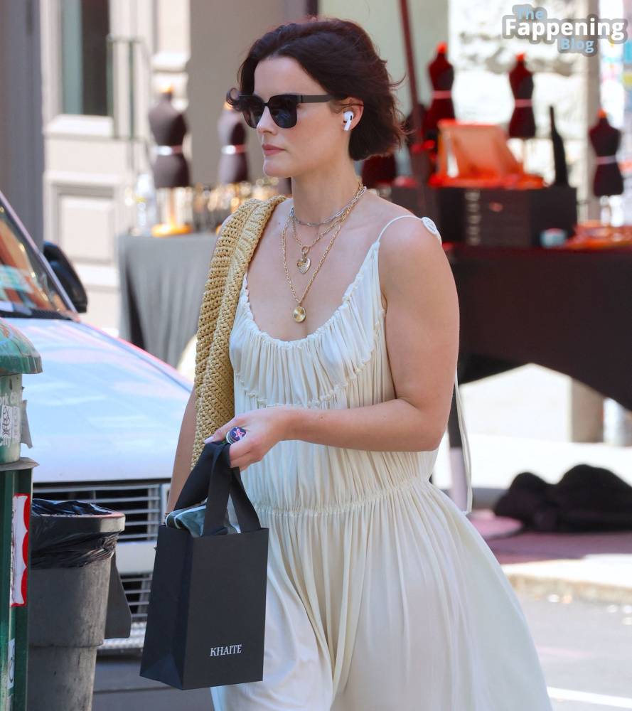 Jaimie Alexander Goes Braless in NYC (16 Photos) - #16