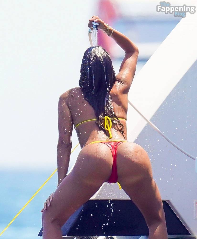 Anitta Displays Her Sexy Booty in a Bikini (40 Photos) - #1