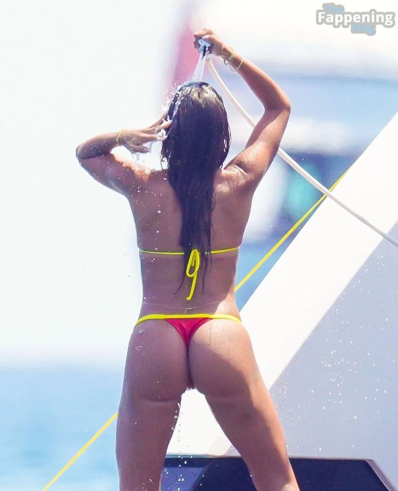 Anitta Displays Her Sexy Booty in a Bikini (40 Photos) - #3