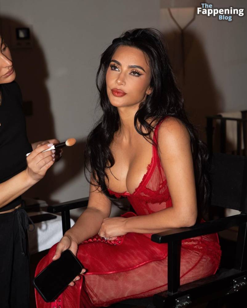 Kim Kardashian Sexy (8 New Photos) - #1