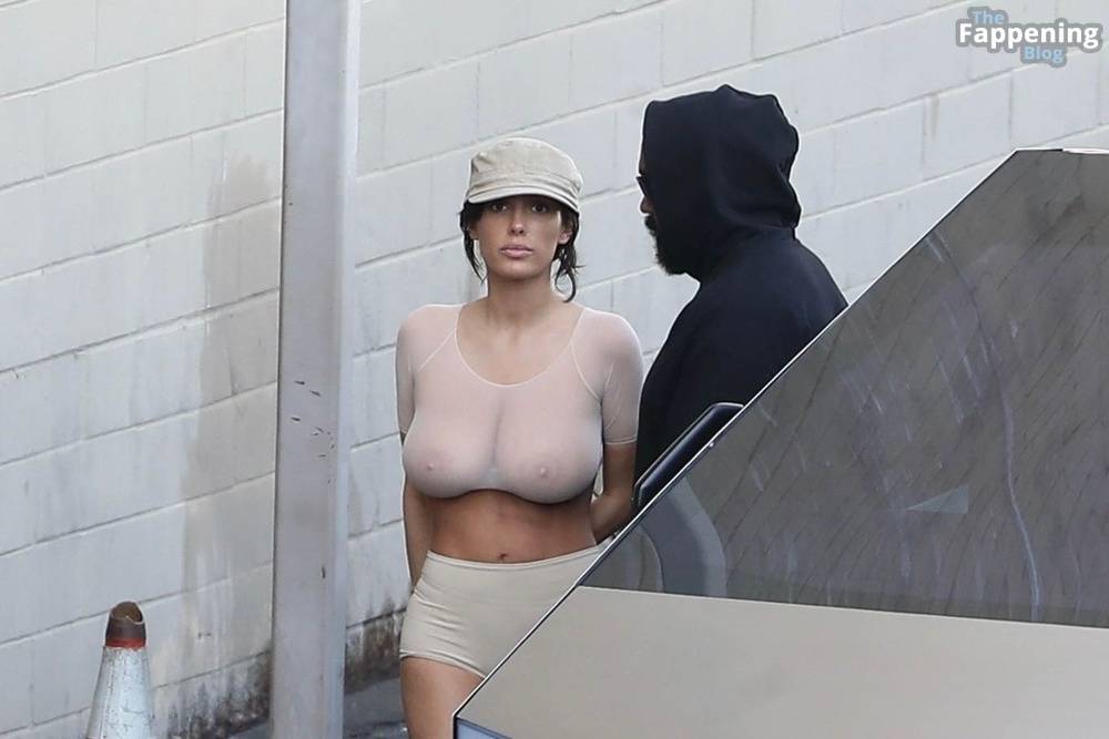 Bianca Censori Shows Off Her Nude Boobs in LA (78 Photos) - #17