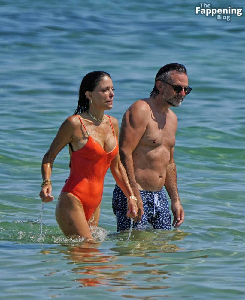 Bethenny Frankel Shows Off Her Sexy Boobs in a Swimsuit on the Beach in Saint Tropez (27 Photos) - #14